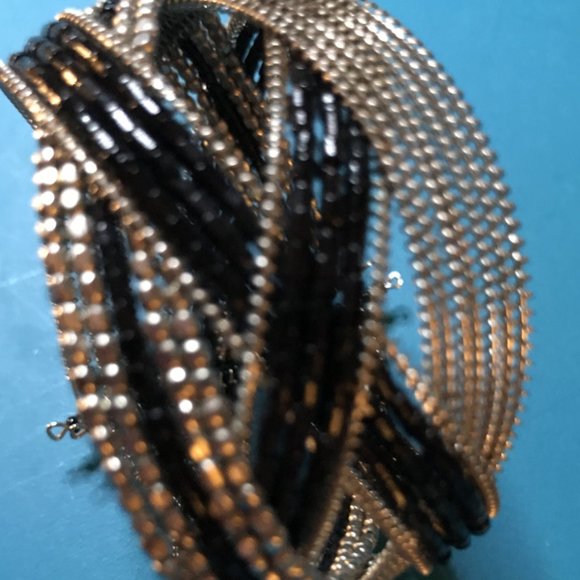 5/$20🔥2 each Black & Silver Cuff Bracelets🔥Bundle special price - Picture 4 of 4